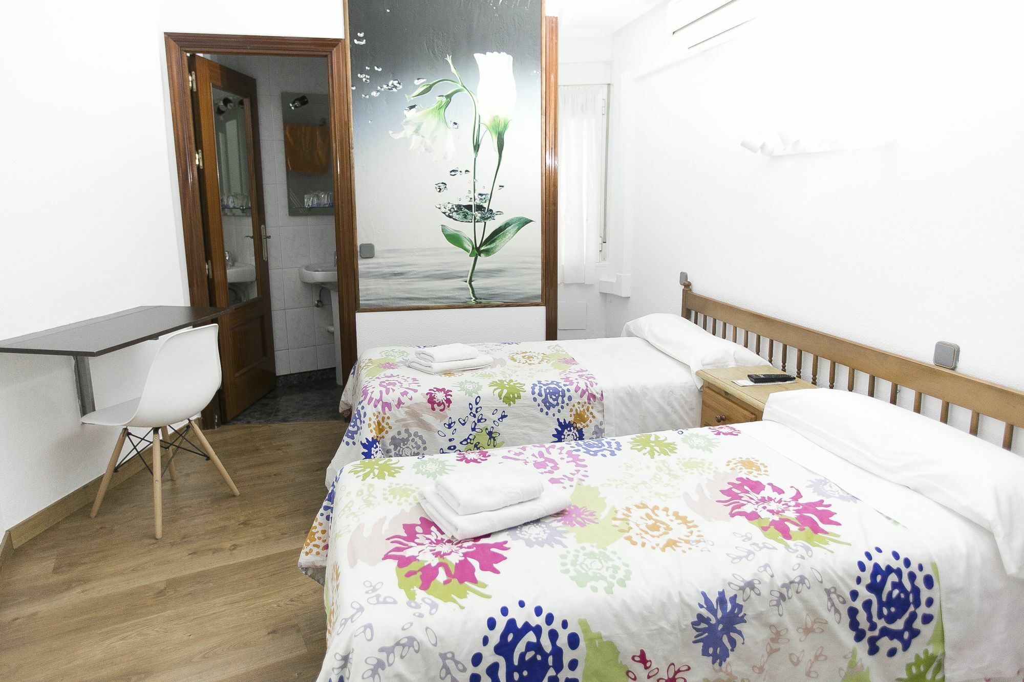 Ch La Banezana Hotell Madrid Exteriör bild